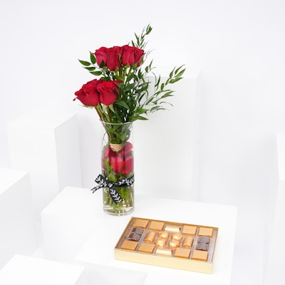 Red Roses with Bostani Chocolate 