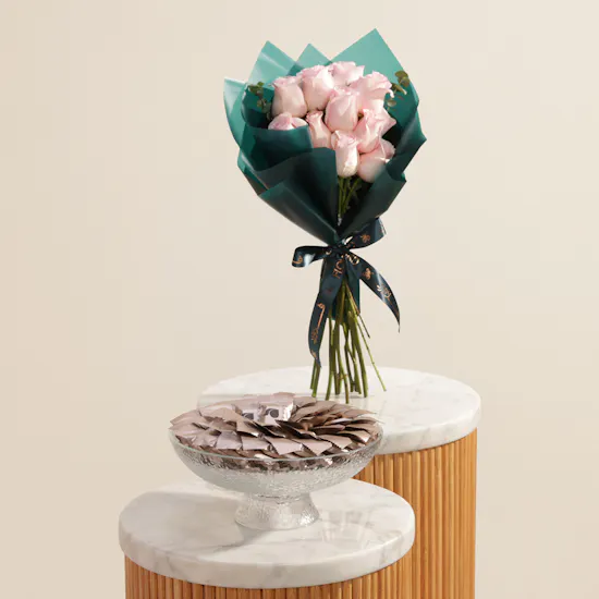 Abucci Pistachio Kunafa Chocolate Tray | Delightful Flower Bouquet
