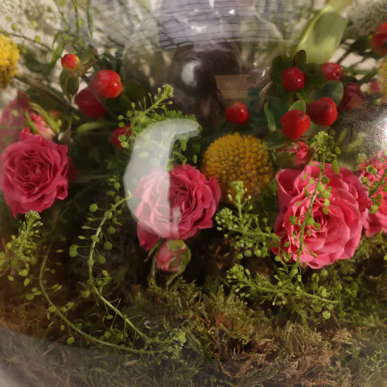 Floward Caramel Chocolate | Blissful Flowers Vase