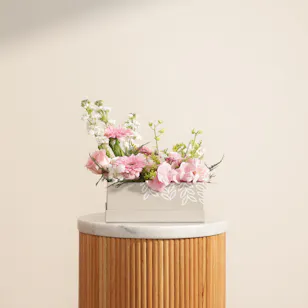Delightful Charm Flowers Box