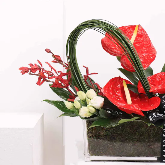 Depth of Red | Glass Vase