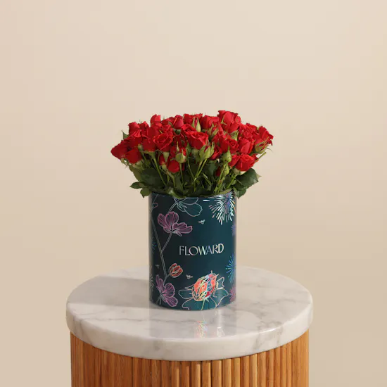 Charming Red Baby Rose Box | 25 Flowers