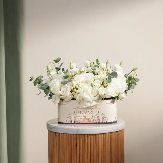 Garden Pure White Peony Box