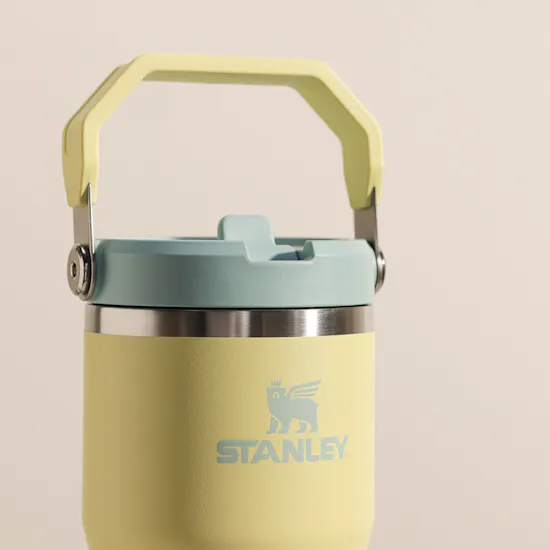 Stanley Classic IceFlow™ Flip Straw Tumbler | Grapefruit