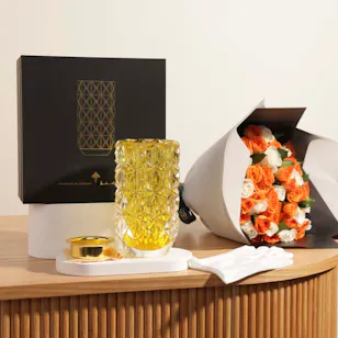 Ibraheem Al Qurashi Crystal Mabkhara | Sunshine Bouquet Ibraheem Al Qurashi Crystal Mabkhara | Sunshine Bouquet