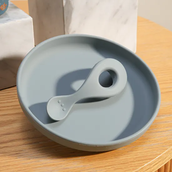 Peek A Boo Liewood Vivi Silicone Arctic Sea Tableware Set