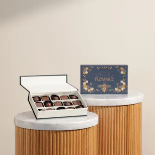 Floward Essence of Joy Small Chocolate Box
