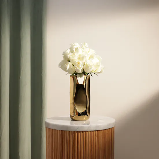 Golden Glow White Rose Vase