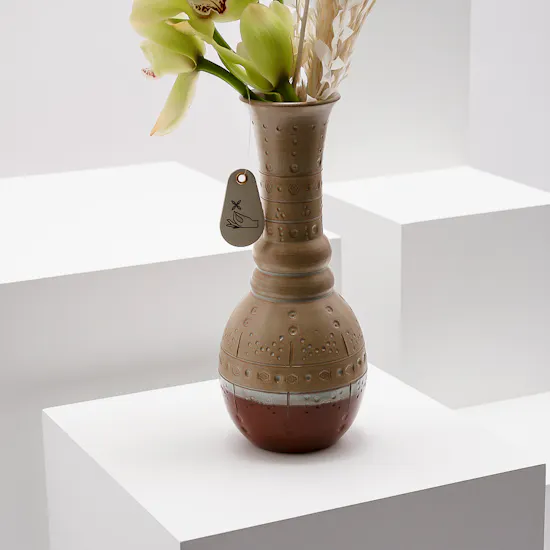 Keramos Studio Sadu Vase | Soft Blooms
