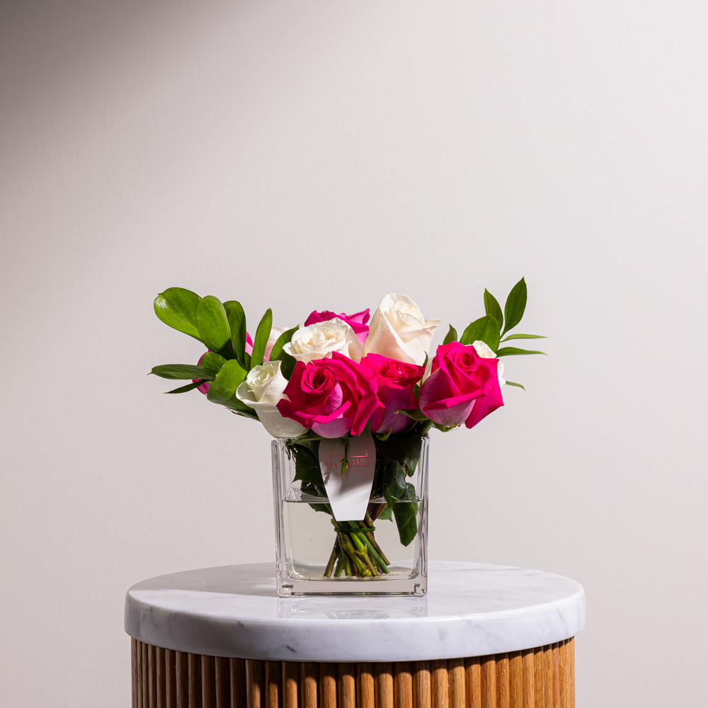 مزهرية بتلات الجوري