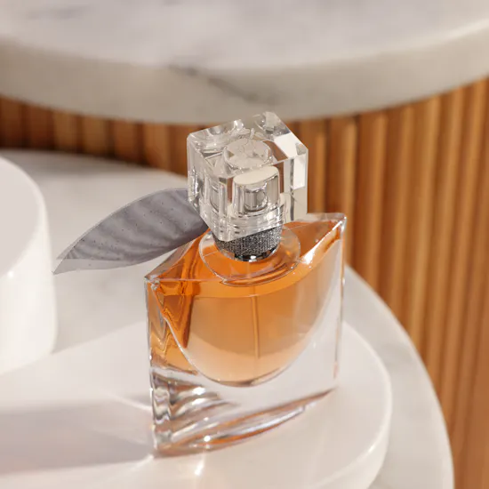مجموعة عطور لا في اي بيل للنساء من لانكوم