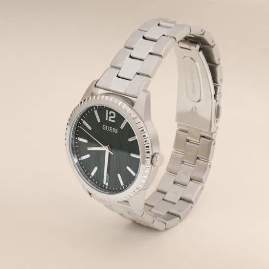 Guess Silver Round Analog Men's Watch