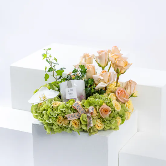 Handpicked House Pepper Rose Candle | Flowers