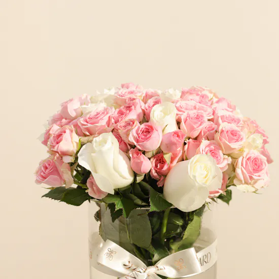 Miss L' by L'azurde Zodiac Sign Necklace | Graceful Flowers Vase