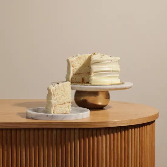 Sucre De Nada Vanilla Cake