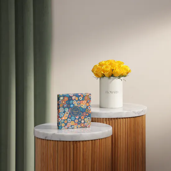 Venchi Murrine Blue Lingottino Chocolate Box | Burst Happiness Flower