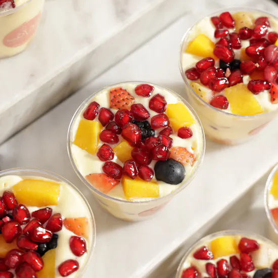 Mathaaq Fruits Mini Trifle Cake Cups