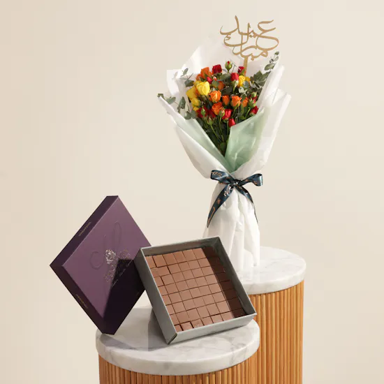 Hanoverian Caramel Chocolate Box | Enchanted Nights Flower Bouquet