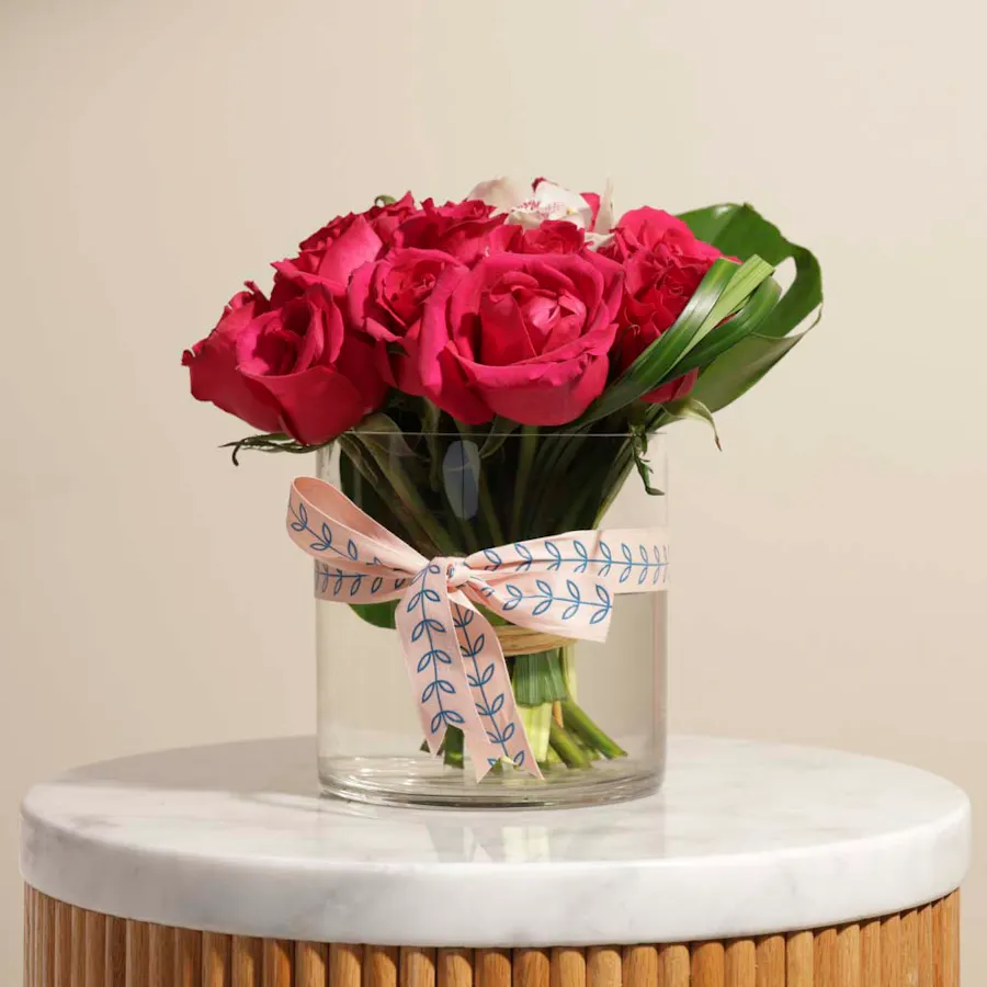 Unique Beauty | Cylinder Vase 3