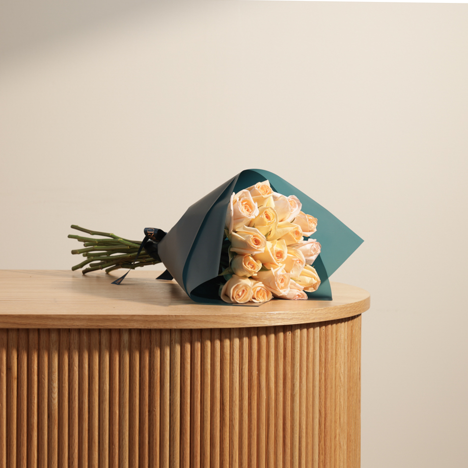 Peach Bliss Rose Bouquet