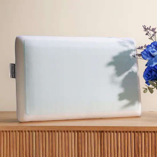 Matnaflex Medical Pillow | Aesthetic Touch Flowers Vase