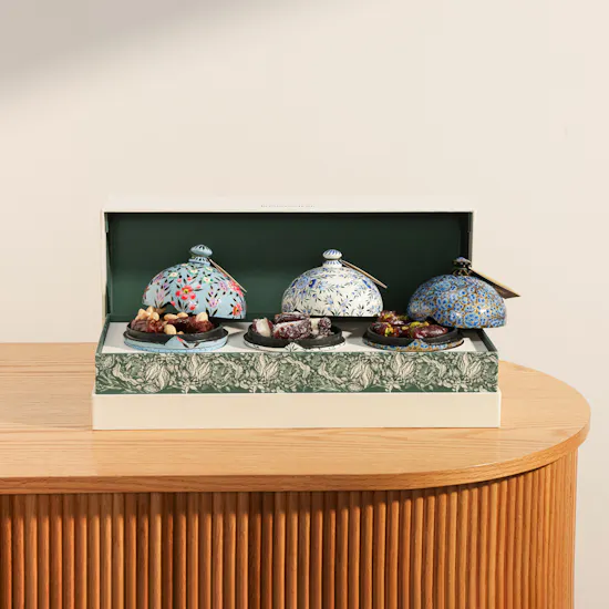 Bonbonniere Trio Stuffed Dates Gift Set