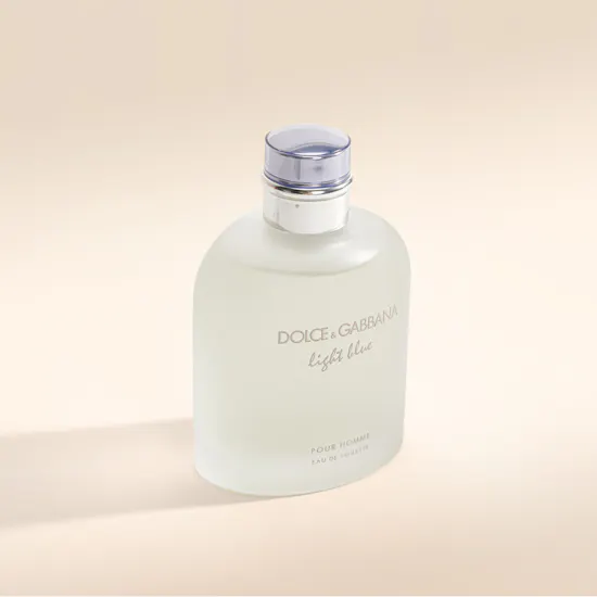 مجموعة عطر لايت بلو أو دو تواليت للرجال من دولتشي آند غابانا