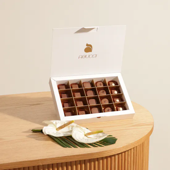 Abucci Classic Chocolate Box and White Elegance Anthurium