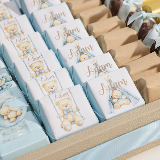 Le Chocolatier Dubai Personalized Welcome Little Star Large Chocolate Tray