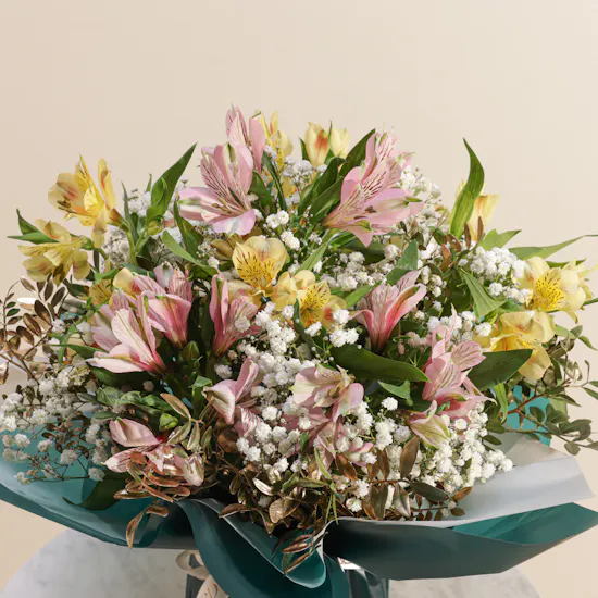 Sparkling Flowers Bouquet