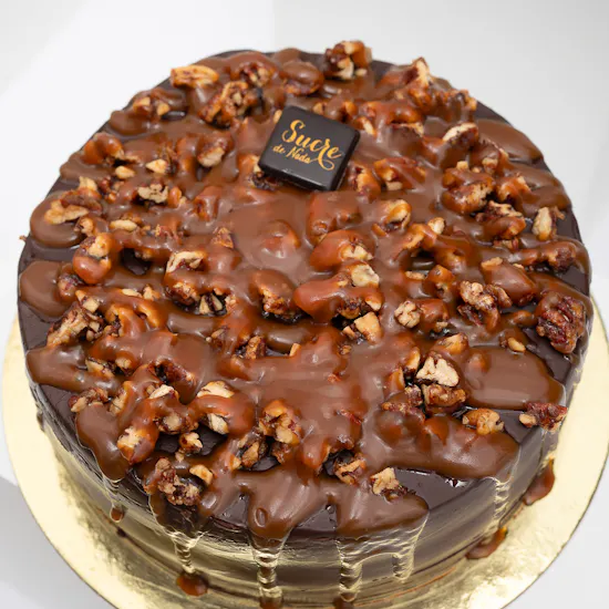 Sucre De Nada Pecan Chocolate Salted Carmel Cake | Blooms