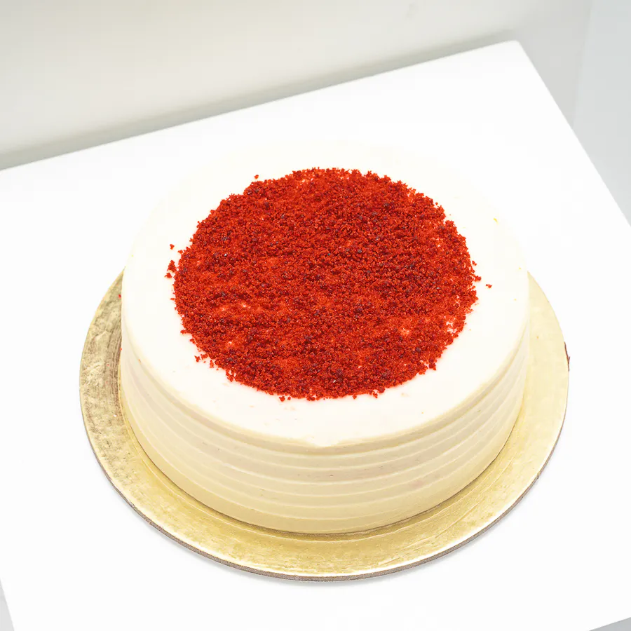 Red Velvet Chocolate Cake by Munch | Roses  1