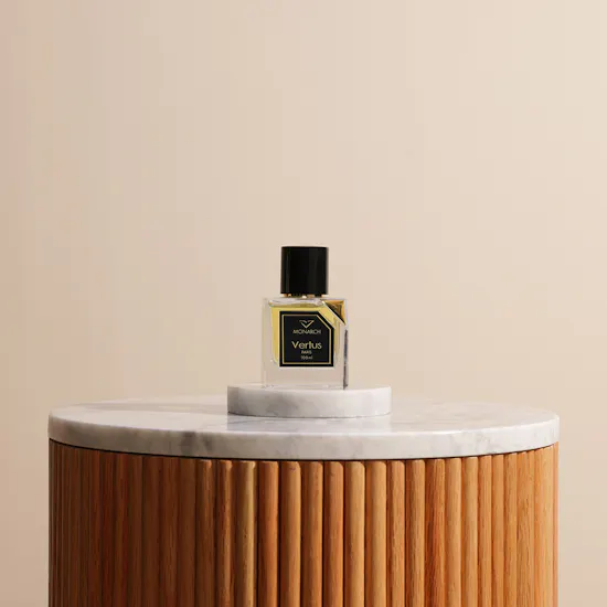 عطر فيرتوس باريس من مونارتش للجنسين | 100مل