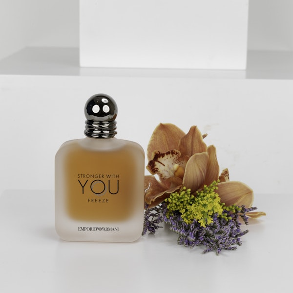 Giorgio Armani Stronger With You Freeze (M) Edt 100Ml With Flowers |  Floward Muscat