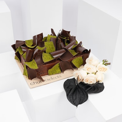 Chunk Cake with Soft Florals