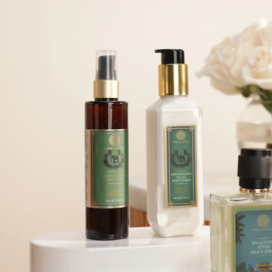 Forest Essentials Sandalwood & Orange Peel Men's Grooming Set | White Roses 5
