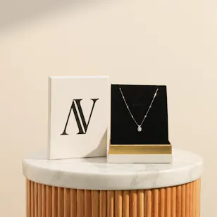 AV Jewelry White Gold Glow Necklace