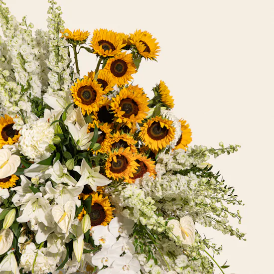 The Grand Spectacle Flower Vase