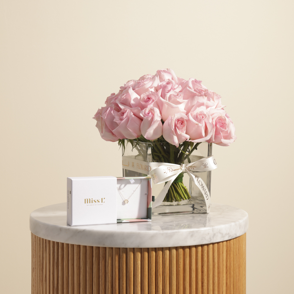 قلادة من مس ال من لازوردي | مزهرية زهور