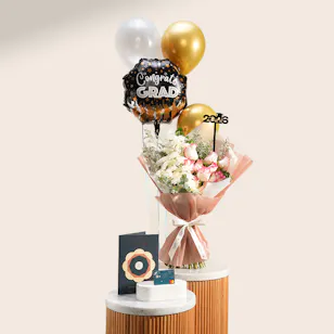 Floward Card | Graduation Flower Bouquet and Balloons