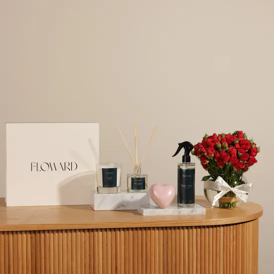 Floward Lovely Orchid Elegant Home Set | Red Baby Roses Vase