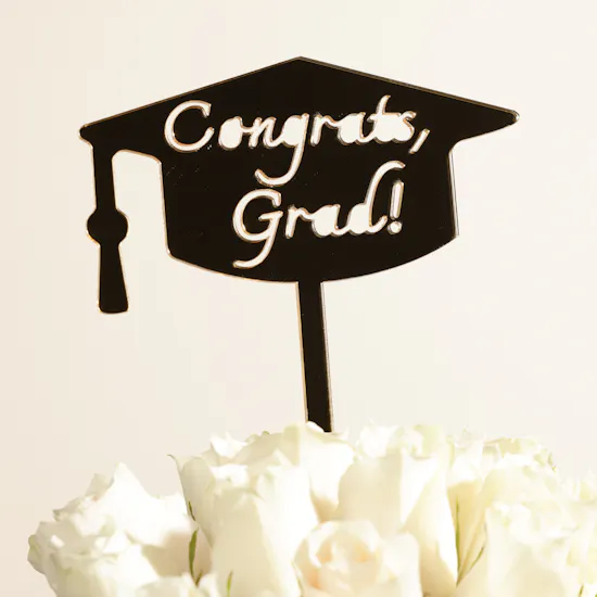 Amal Almajed Gold Link Necklace | Congrats Grad Flowers