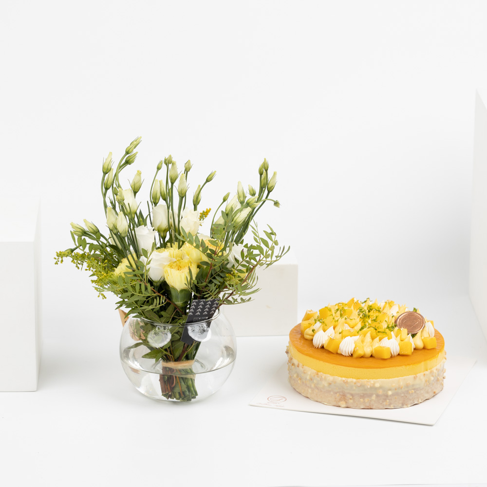 كعكة موس المانجو