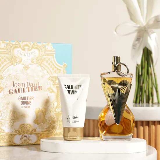 مجموعة عطر ديفاين لو بارفيوم إنتنس للنساء من جان بول غوتييه | زهور العيد المتلألئة