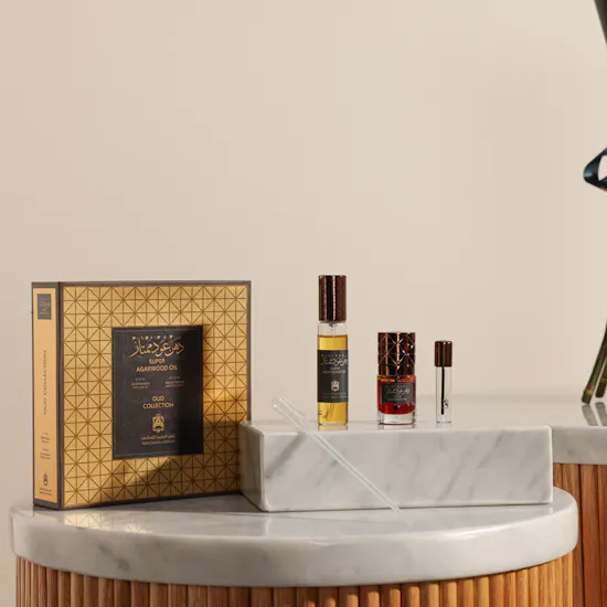 Abdul Samad Al Qurashi Super Agarwood Oil | Peach Bliss Rose Bouquet