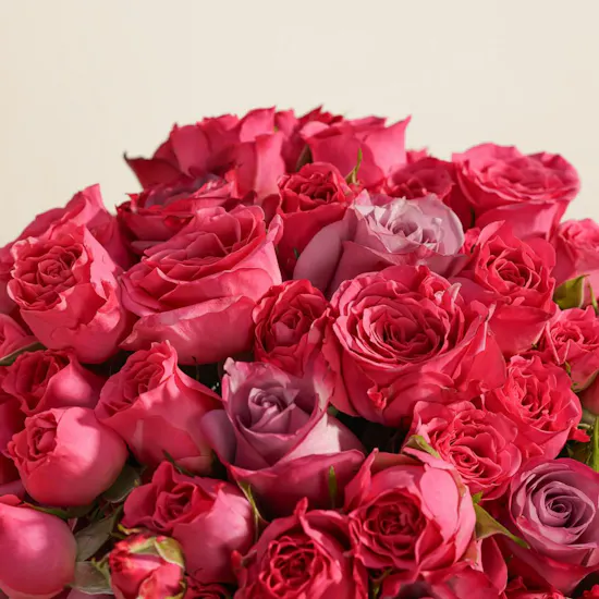 مزهرية همس الأزهار