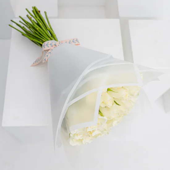 Graceful White Rose Bouquet