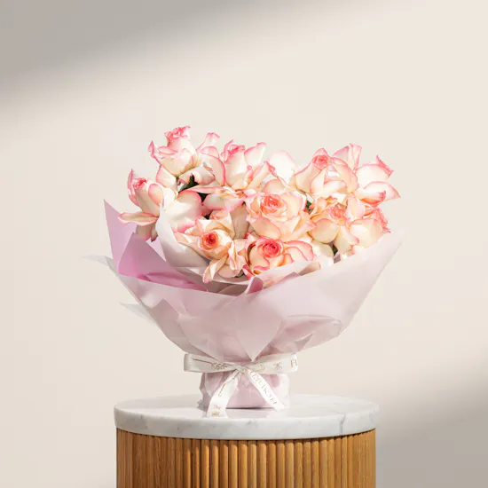 Dreamy Esperance Rose Bouquet | 10 Flowers