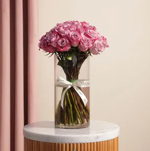 Purple Roses Vase | 50 Flowers