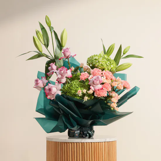 Shining Petals Flowers Bouquet By September Studio